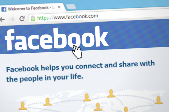 Návštevnosť Facebooku klesla v roku 2018 až o 20 %! Prvenstvo držia tieto stránky.
